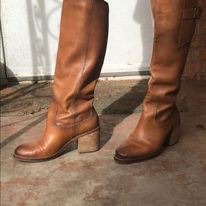 Lucky brand 100 leather